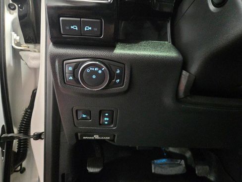 Used 2019 Ford F250 Lariat w/ Lariat Ultimate Package image 41