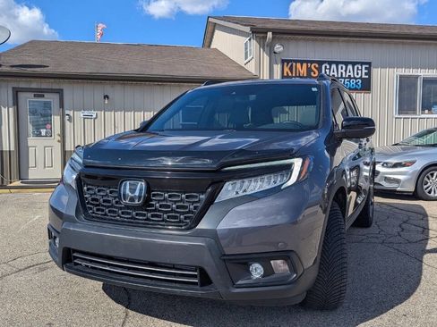Used 2021 Honda Passport Touring image 1