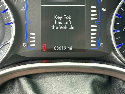 Used 2023 Chrysler Voyager LX FWD image 19