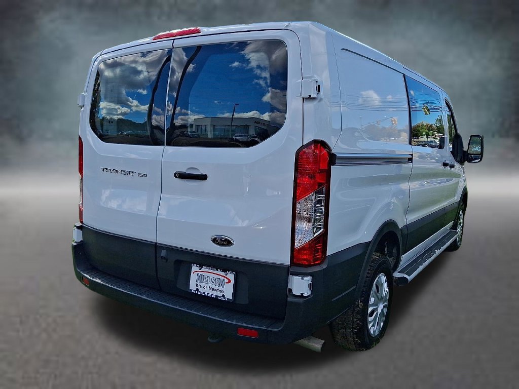 Used 2025 Ford Transit 250 Low Roof w/ Exterior Upgrade Package RWD image 5