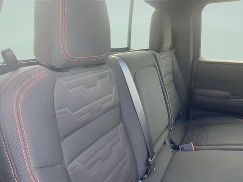 Used 2023 Nissan Frontier PRO-4X w/ Pro Convenience Package AWD/4WD image 8