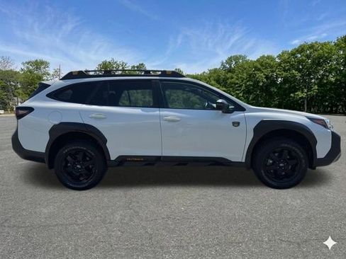 Used 2025 Subaru Outback Wilderness AWD/4WD image 10