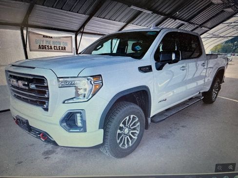 Used 2022 GMC Sierra 1500 AT4 AWD/4WD image 1
