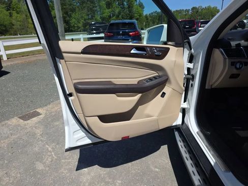 Used 2016 Mercedes-Benz GLE 350 4MATIC image 45