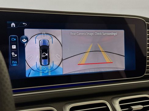 New 2026 Mercedes-Benz GLS 580 4MATIC image 15