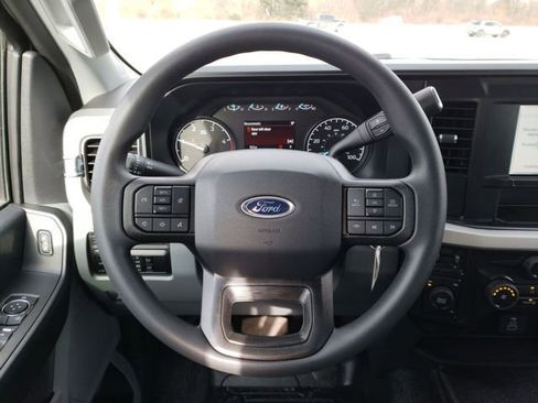 New 2026 Ford F450 XL w/ 360-Degree Camera Package AWD/4WD image 13