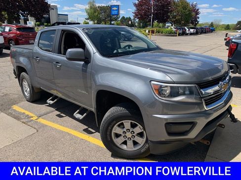 Used 2019 Chevrolet Colorado W/T w/ WT Convenience Package AWD/4WD image 4