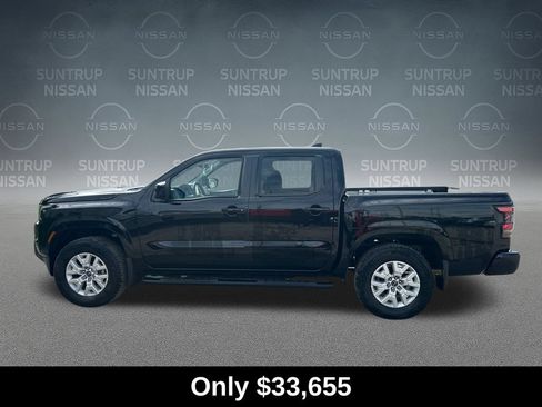 Used 2023 Nissan Frontier SV w/ SV Convenience Package AWD/4WD image 4