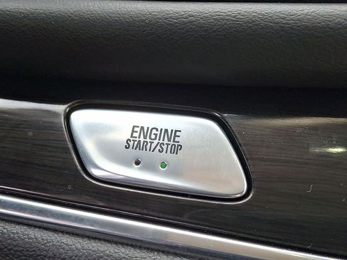 Certified 2023 Buick Enclave Essence image 16