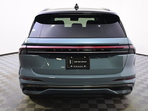 New 2026 Lincoln Nautilus Reserve w/ Jet Appearance Package image 5