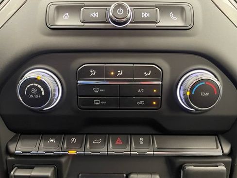 New 2026 Chevrolet Silverado 1500 Custom AWD/4WD image 5
