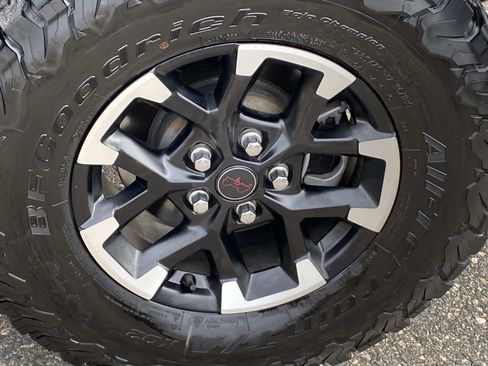 Certified 2025 Jeep Wrangler Unlimited Rubicon AWD/4WD image 29