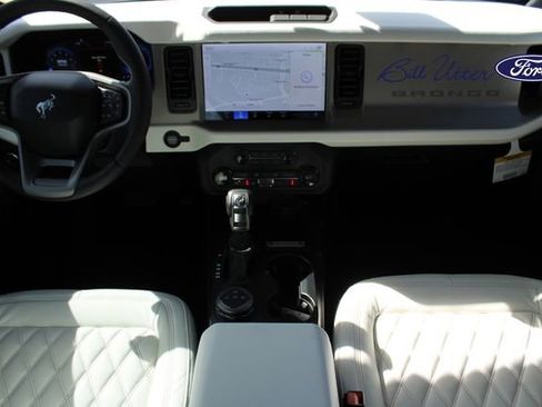 New 2025 Ford Bronco Outer Banks image 12