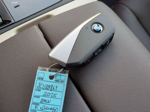 New 2025 BMW iX xDrive50 w/ Premium Package image 36
