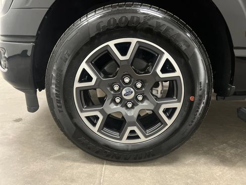 Used 2024 Ford F150 STX RWD image 29