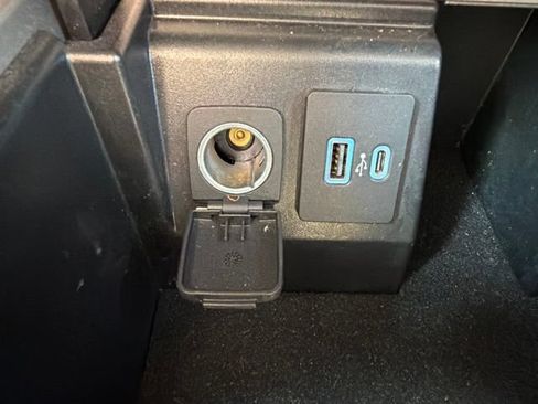 Used 2023 Ford Explorer ST w/ Equipment Group 401A AWD/4WD image 40