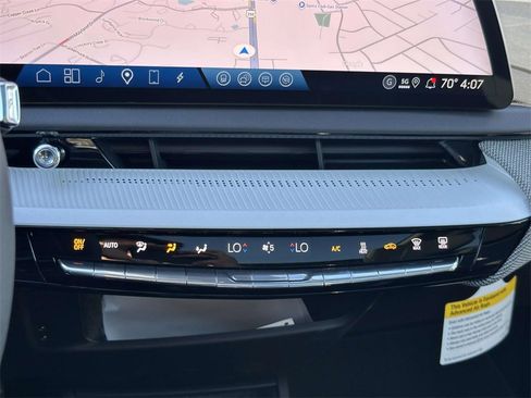 New 2025 Cadillac Optiq Sport 2 w/ LPO, ONYX Package image 22