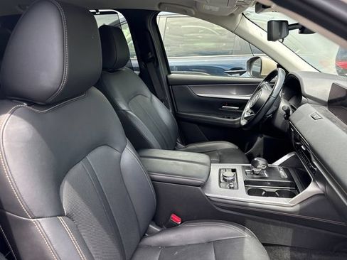 Certified 2024 MAZDA CX-90 3.3 Turbo w/ Preferred Package AWD/4WD image 11