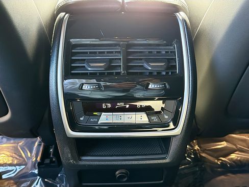 Used 2023 BMW X6 M Base w/ Executive Package image 20
