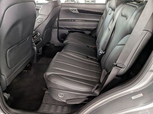 Used 2025 Genesis GV80 2.5T AWD/4WD image 28