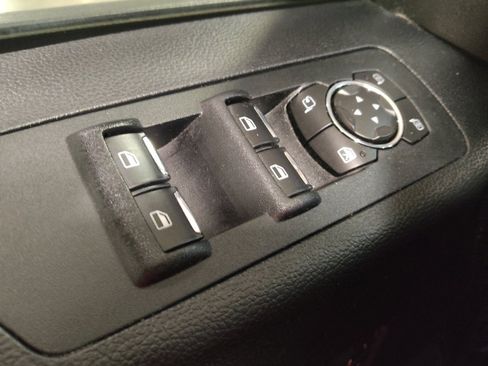 Used 2016 Ford F150 Lariat w/ Equipment Group 502A Luxury AWD/4WD image 27