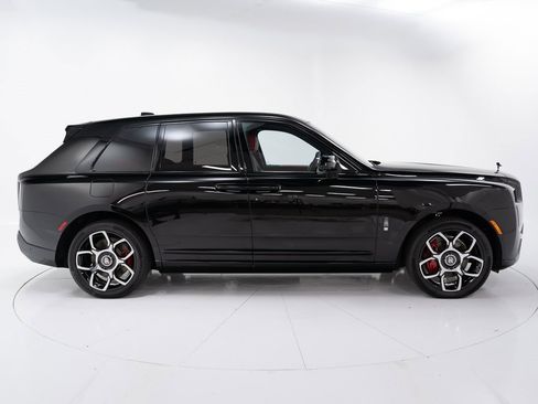 New 2025 Rolls-Royce Cullinan Black Badge w/ Leather Finishing Pack image 6