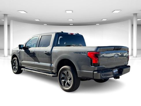 Used 2025 Ford F150 Lightning Flash AWD/4WD image 3