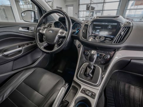 Used 2013 Ford Escape SEL image 19