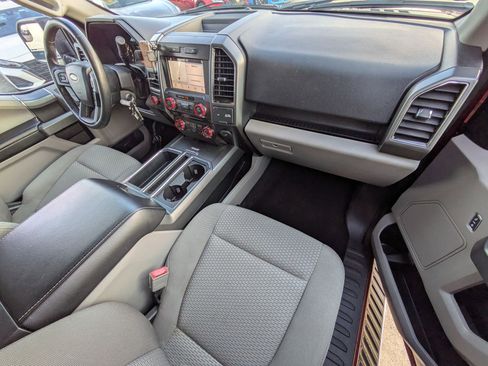 Used 2018 Ford F150 XLT w/ Equipment Group 302A Luxury image 30