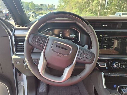 New 2026 GMC Sierra 1500 Denali AWD/4WD image 10