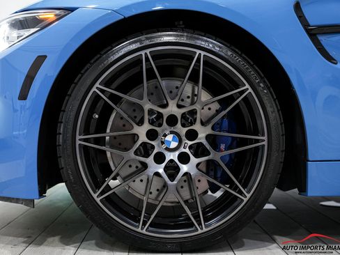 Used 2020 BMW M4 Convertible w/ Competition Package image 84