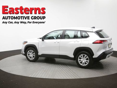 Used 2024 Toyota Corolla Cross L AWD/4WD image 61