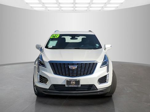 Certified 2023 Cadillac XT5 Luxury FWD image 2