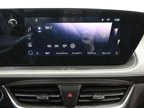 Used 2025 Buick Encore GX Preferred image 29