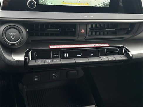 New 2026 Toyota Prius LE image 24