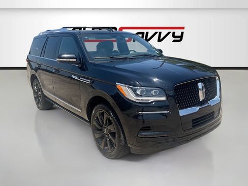 Used 2023 Lincoln Navigator Reserve AWD/4WD image 1