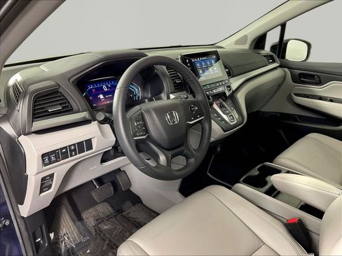 Used 2024 Honda Odyssey EX-L image 17