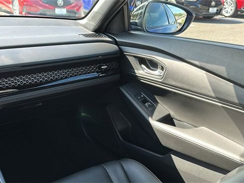Used 2025 Honda Accord Sport image 25
