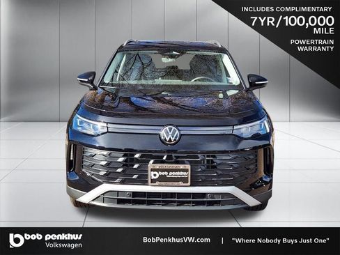 New 2026 Volkswagen Tiguan SE image 21