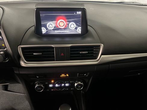 Used 2017 MAZDA MAZDA3 Touring image 24