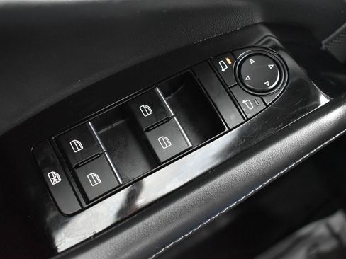 Used 2025 MAZDA CX-30 AWD 2.5 S w/ Preferred Package image 13