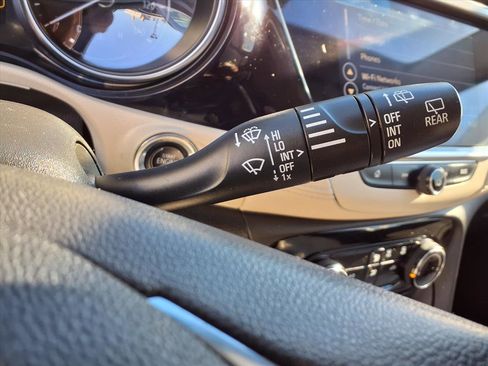 Used 2023 Buick Encore GX Preferred image 12