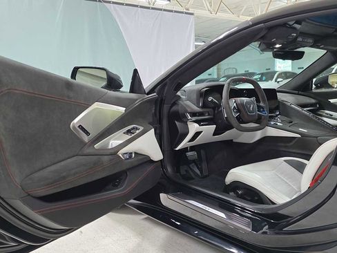 Used 2023 Chevrolet Corvette Stingray Premium Cpe image 19