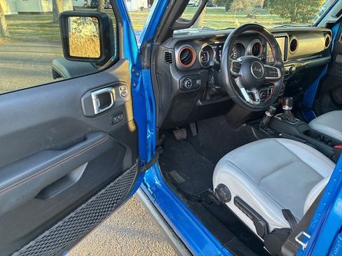 Certified 2023 Jeep Gladiator Mojave w/ Dual Top Group image 23