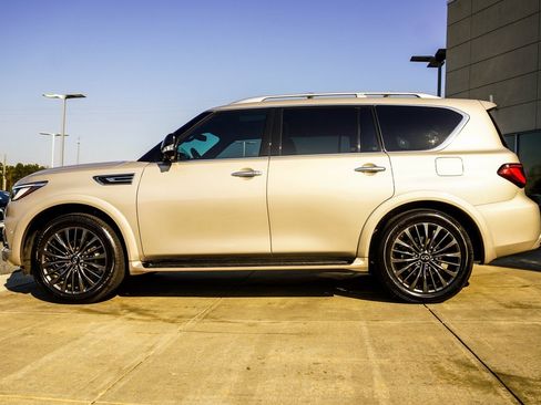 Certified 2024 INFINITI QX80 Sensory image 9