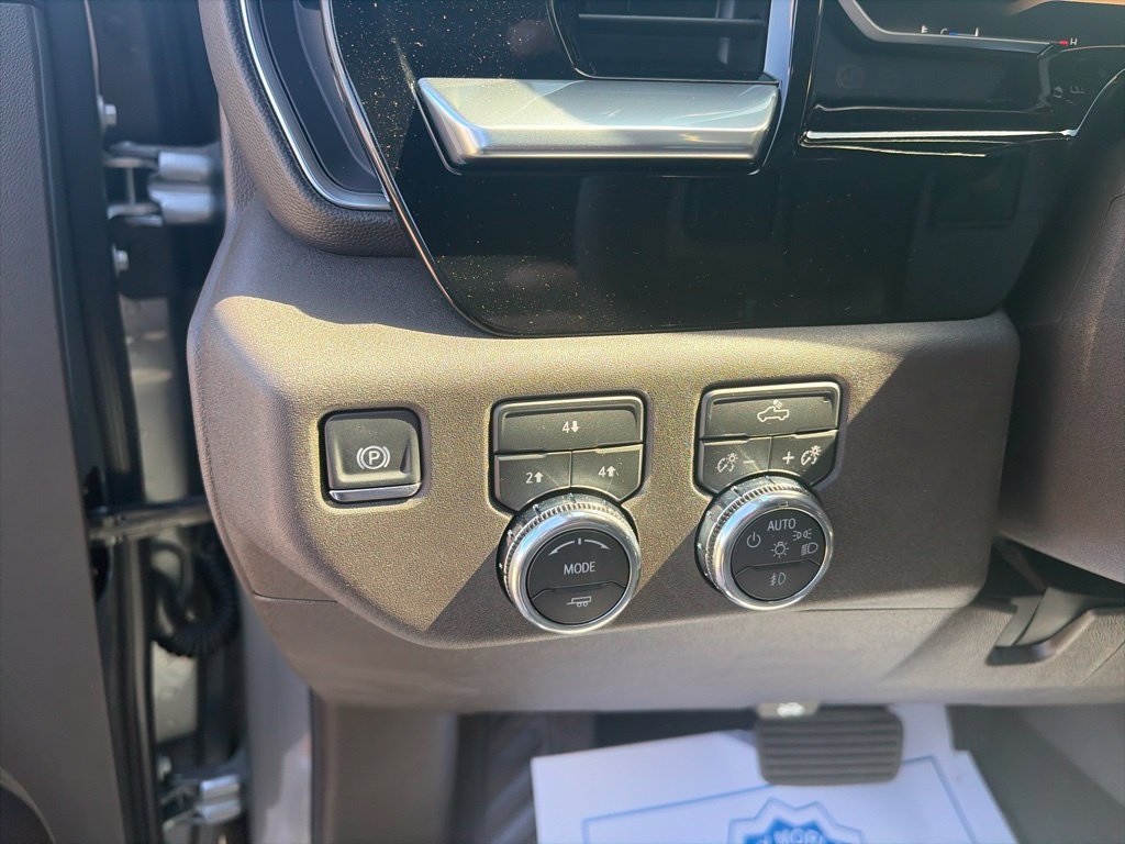 New 2026 GMC Sierra 2500 SLE w/ SLE Convenience Package AWD/4WD image 19
