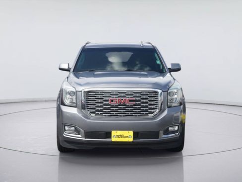 Used 2018 GMC Yukon Denali w/ Denali Ultimate Package AWD/4WD image 3