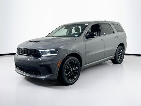 Used 2022 Dodge Durango GT image 1