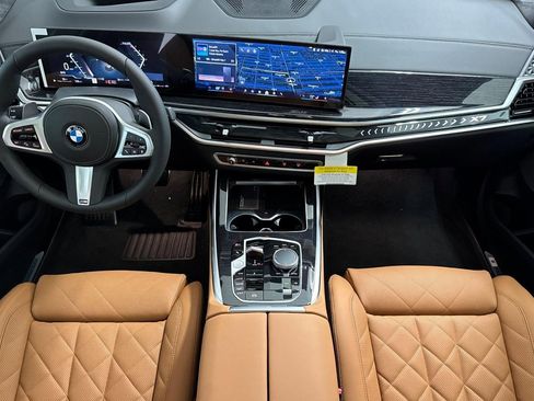New 2026 BMW X7 xDrive40i w/ M Sport Package image 16