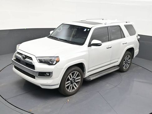 Used 2024 Toyota 4Runner Limited image 12